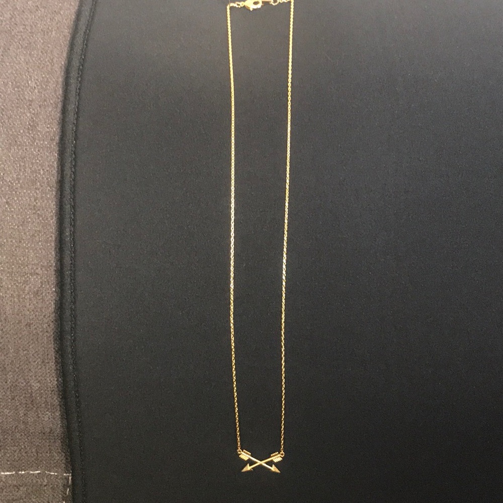Gold Bow and Arrow with Claw Closure